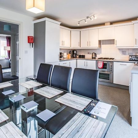 Watkins House By Cliftonvalley Apartments كارديف المظهر الخارجي الصورة